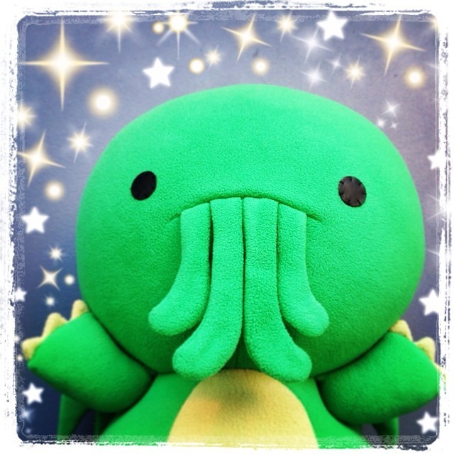 Boom! #Cthulhu just made your Monday a whole lot better with his magic mojo! #mythicals #monsterfactory #mondayblues #kickstarter