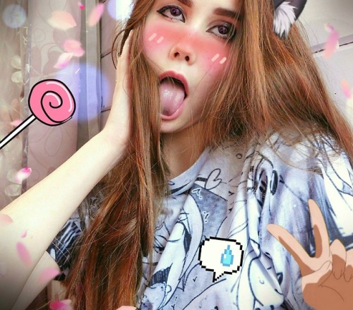 No legs today, but here is my ahegao dumb face. I love this emotion :D