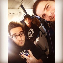 poppinjalex:&ldquo;The Take Over, The Breaks Over&rdquo; headed to Chicago for UK Arena/Australian Soundwave rehearsals!&ldquo;