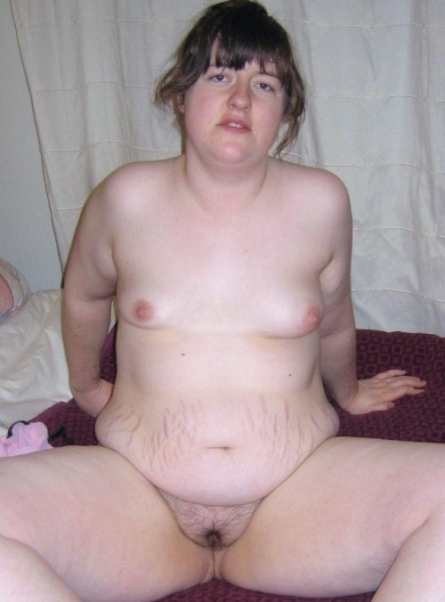 fullydisplayed: usedandabusedbbws: Small Porn Photo Pics