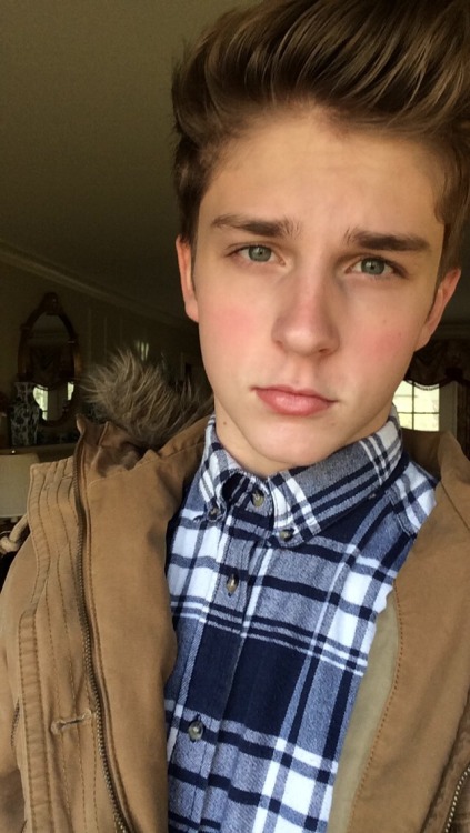hilloween:  I always look so much better on late start days 