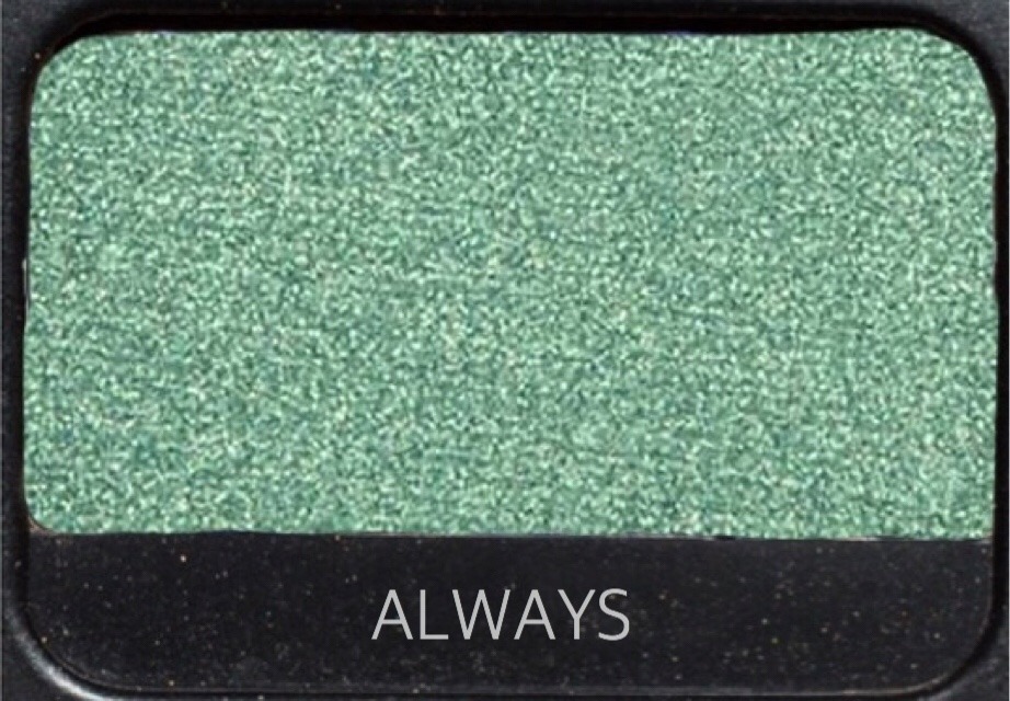 trippingeyes:  if panic! at the disco albums were eyeshadow →vices&amp;virtues