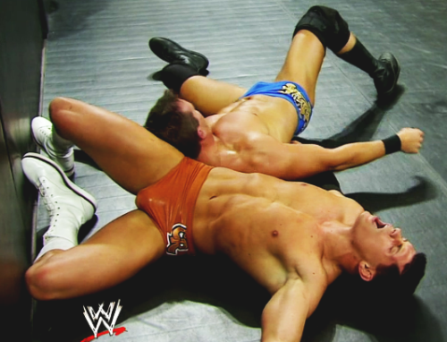 hot4wrestling:  Possibly Cody’s hottest appearance ever.