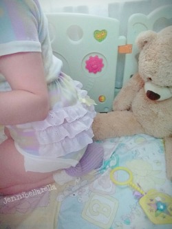 diaperguru:  jennibellarella:  