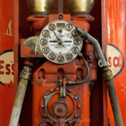 doyoulikevintage:  Gas pump 