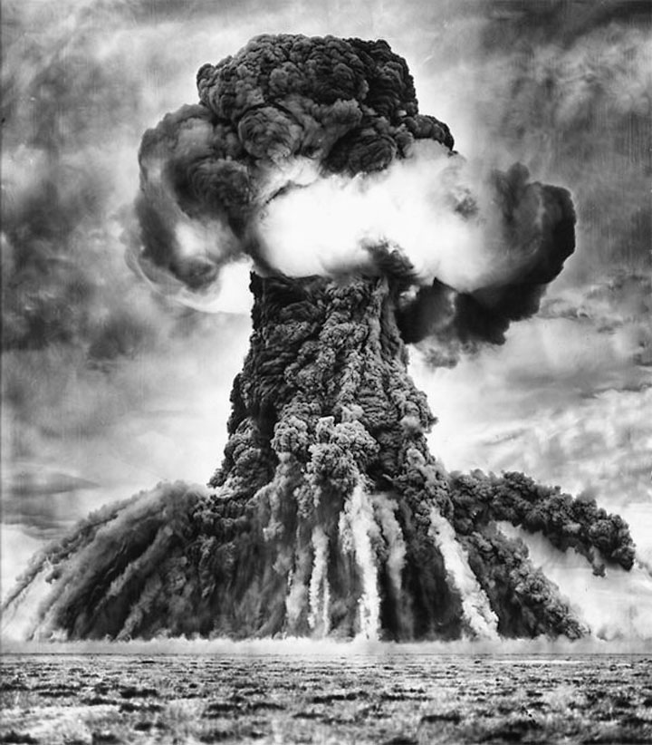 Мирный ядерный взрыв. Ядерный взрыв Чаган. Проект Чаган 1965. Атомный взрыв Семипалатинск. Семипалатинск взрыв атомной бомбы.