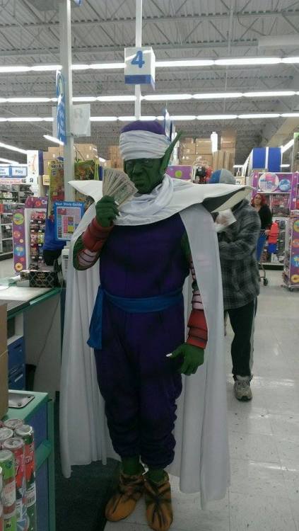 teflondoc: optimalgorilla: Since It’s Piccolo Day let’s remember that one time a Piccolo cosplayer w