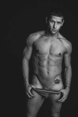 hunkopedia:  Jordan Kilik  Follow Hunk’o’pedia for more hot guys! | Follow my personal blog  