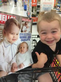 com-humor:  “My godson think he’s the Royal Prince” (x)