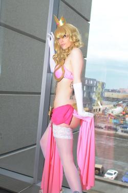 thesexiestcosplay.tumblr.com post 111581535937