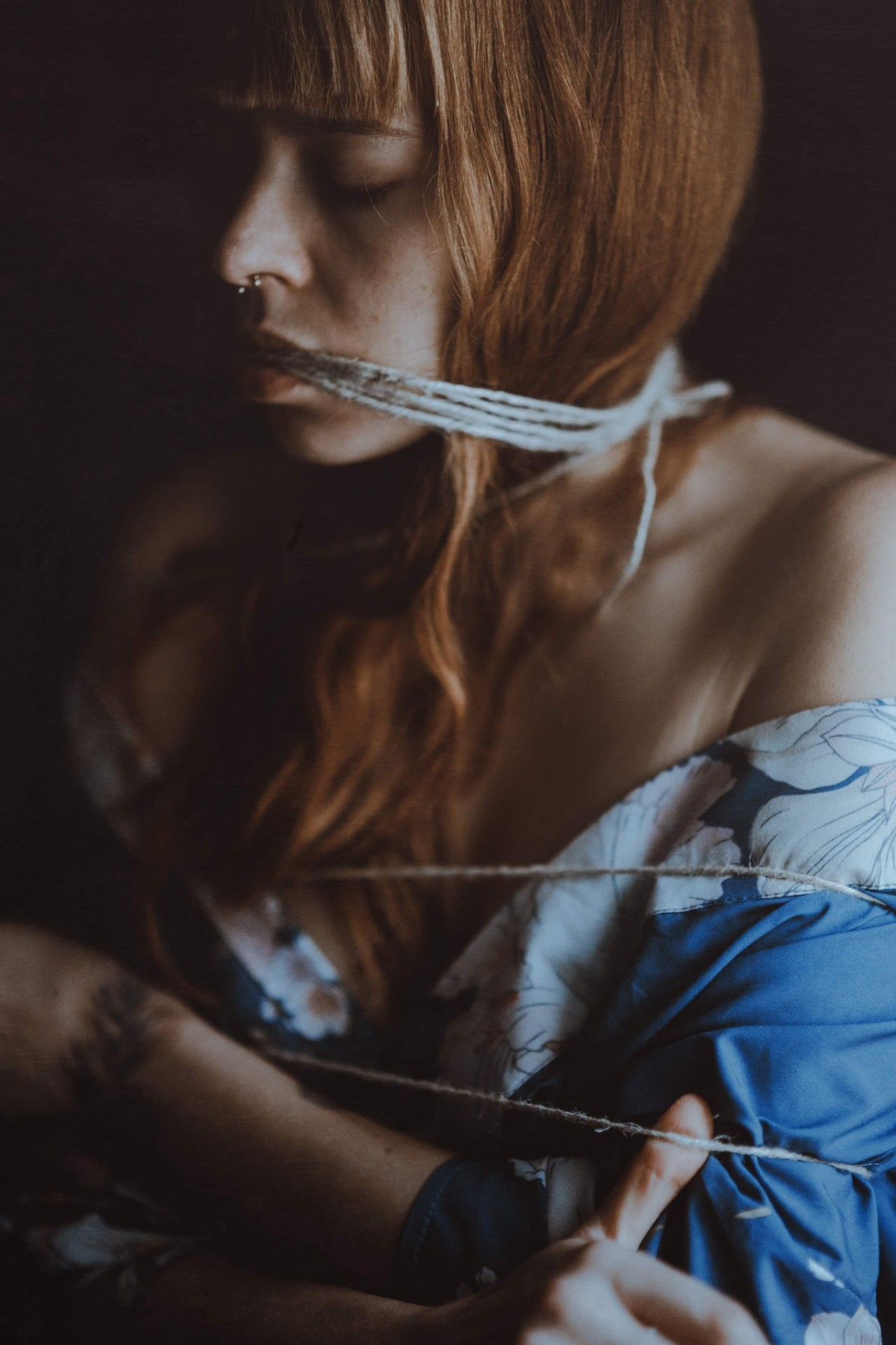 elenastrawberry:It’s too  late to speak…