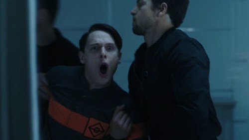 dustlines:  dustlines:  ilovedirkgentlysomuch: Oh All you have to do is pay attention to Assistent w