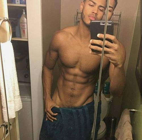 chocolatemochacream:  (via Bom dia!… by @pretinho.lindinho) 