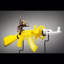 weedporndaily:  50% scale Banana AK47 collab with @ramickelsen. Available through @habatatgalleriesfl, check out #weaponsofpeace at Hababtat Gallery in West Palm Beach Florida on Feb 20✌️💥🔫 by @coylecondenser