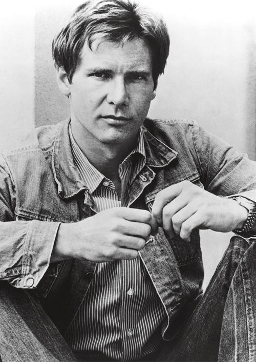 elvenesse:  People I wouldn’t kick out of bed for eating crackers - Harrison Ford