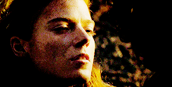 littlewolves:  You know nothing, Jon Snow 