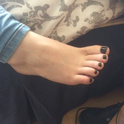 ellessexyfeet:  Last one!