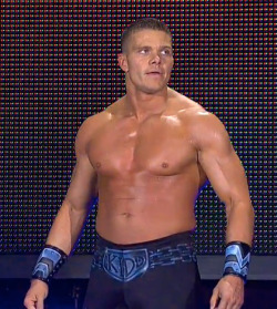 hotcelebs2000:  TYSON KIDD 