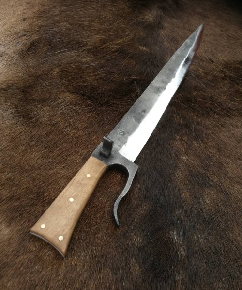 Finished Bauernwehr or ‘farmers knife’. These kind of knifes were used by low and middle