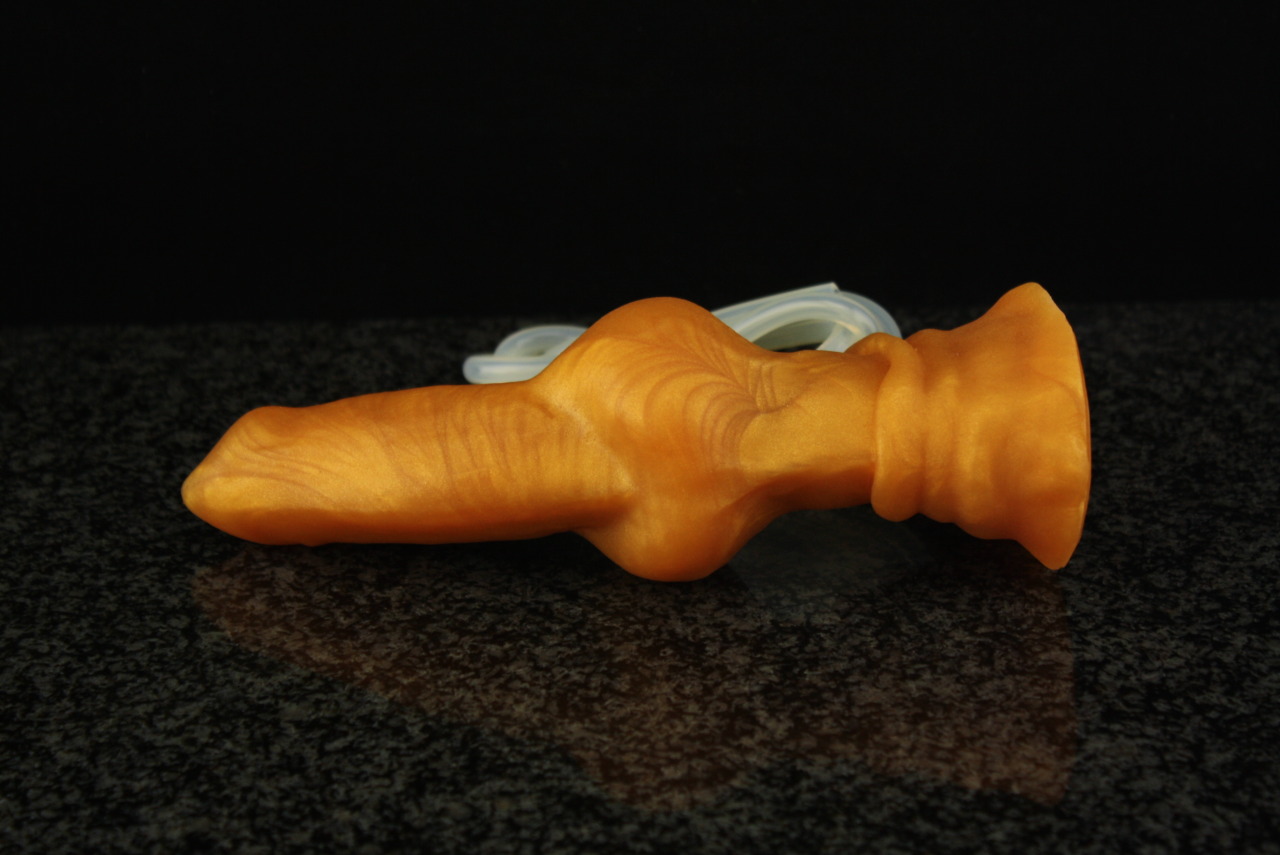 baddragonpretties:  FLOP FRIDAY Plus a brand new Jannie!!! Come and check it out