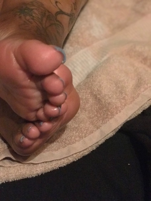inlovewithprettytoes: Wife’s Toes