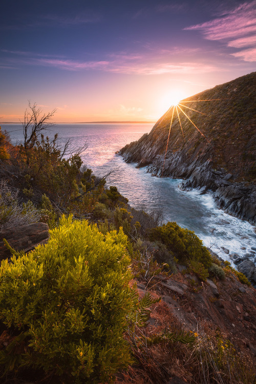 sundxwn:  Aaron Creek Cove by Dylan Gehlken