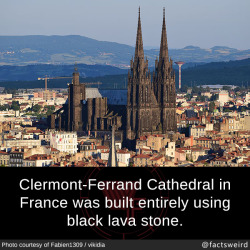 mindblowingfactz:  Clermont-Ferrand Cathedral