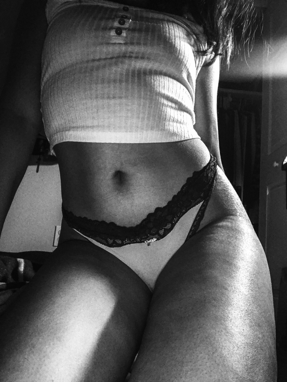 sexthing69:  What a beautiful picture &lt;3 Love it!!! ♥  Submitted by ktnartgraphy.tumblr.com