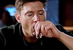 pinknerdpanda:  superchevyimpala:  Deanmon in “Black”.  @emilywritesaboutdean