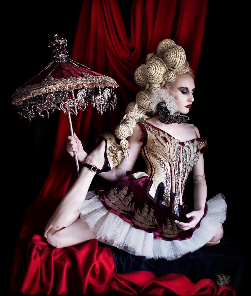 Wonderland : The Voyage (by Kirsty Mitchell)