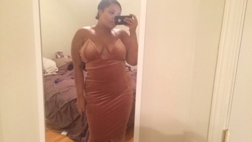 kisscheekzhere:  endowe:  bgad  Isn’t she lovely 😍😫