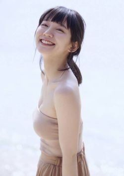 Just Pinned to Sexy: 【画像あり】吉岡里穂とかいう女優のおっぱいｗｗｗｗｗｗｗ