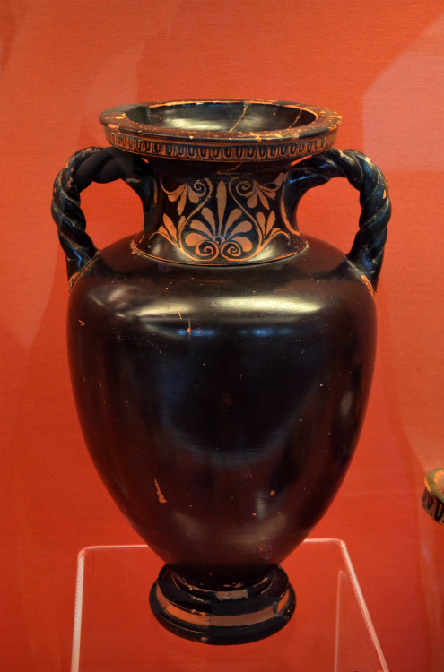 greek-museums:Archaeological Museum of Lamia:The museum of Lamia is probably one of the few museums 