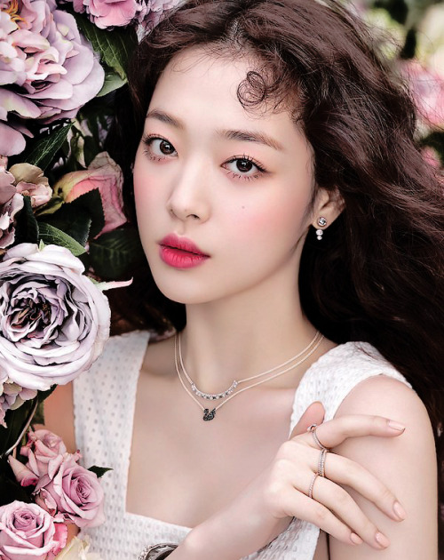 Porn Pics holyiu:  sulli for instyle korea 2016