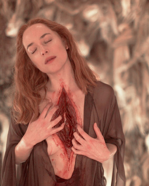 “There are two things dance can never be again: beautiful and cheerful”Suspiria (2018) d