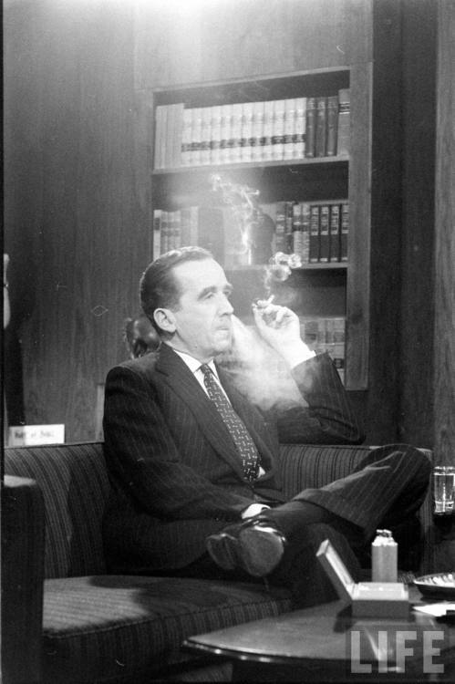 Edward R. Murrow(Edward Clark. 1961)