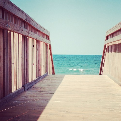 archatlas:  Outer Banks Views 140810 rcruzniemiec aka archatlas
