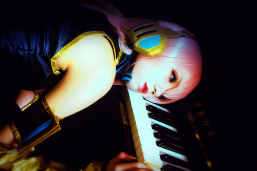 Vocaloid - Luka Megurine (Ivy) 2 adult photos