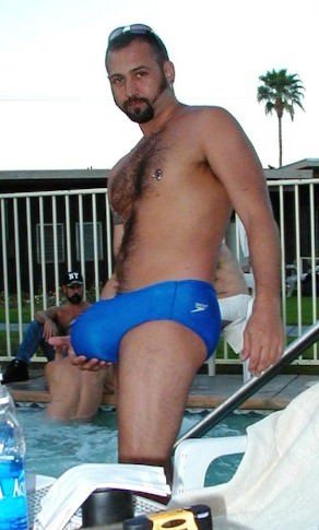 hyperxxxlmonster:  more saline, silicone, pump: hyperxxxlmonster.tumblr.com