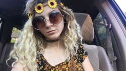 Shay-Gnar:summer Vibes✌🏻️🌻☀️