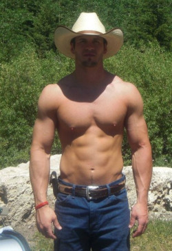 real-gay-cowboys:Click here to see hot studs with massive cocks: http://bit.ly/2lx3LR3
