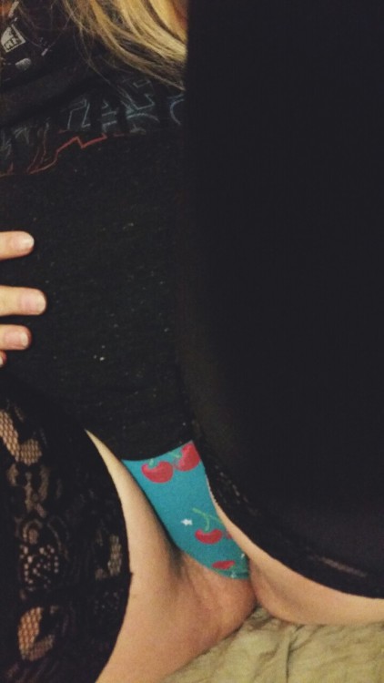 dick-mobile:  Guess who’s going to see the new Star Wars movie ♡ no spoilers please!!