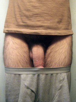 realmenstink:  fuckyeahjockstraps:  lovemanfur:  longdistancefrustration:  Front and back. -J  Woo-fucking-oof. PERFECT ass. :P  holy fuckballs  GOTTA LOVE FUR !!! 