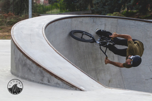 strange-measure: Brett Rheeder’s Groundwaves Featuring Ruben Alcantara