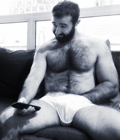 Follow my two hairy men blogs:http://sambrcln.tumblr.comhttp://hairysex.tumblr.com