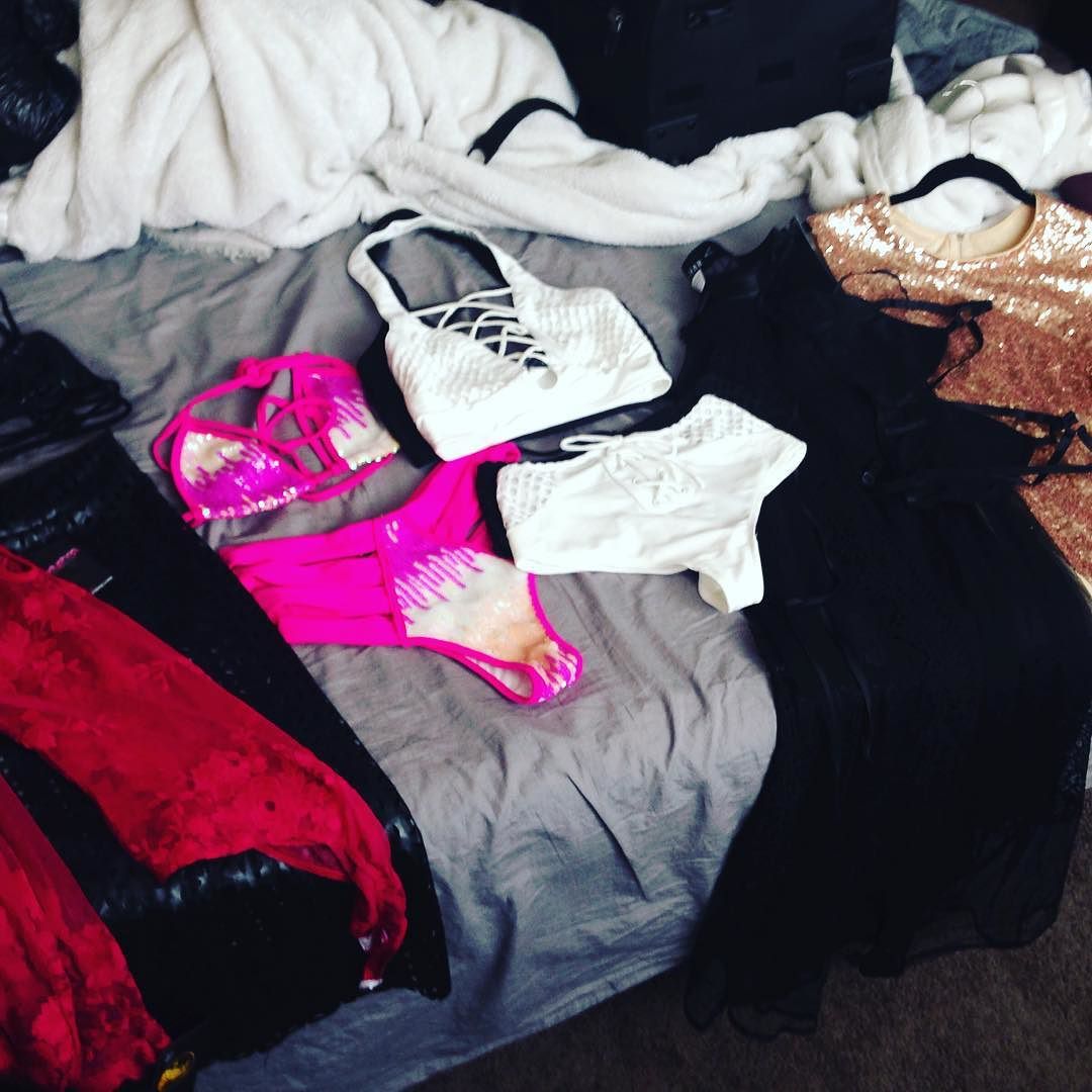 Soooooooooo excited to wear all of my goodies!!!! I felt like a kid in a kandyshop