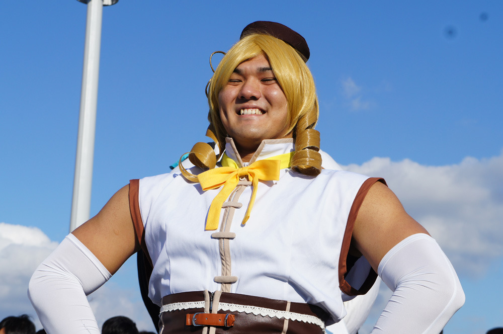 badoutlawwolf:  My favorite cosplay in all of Comiket. Manmi 