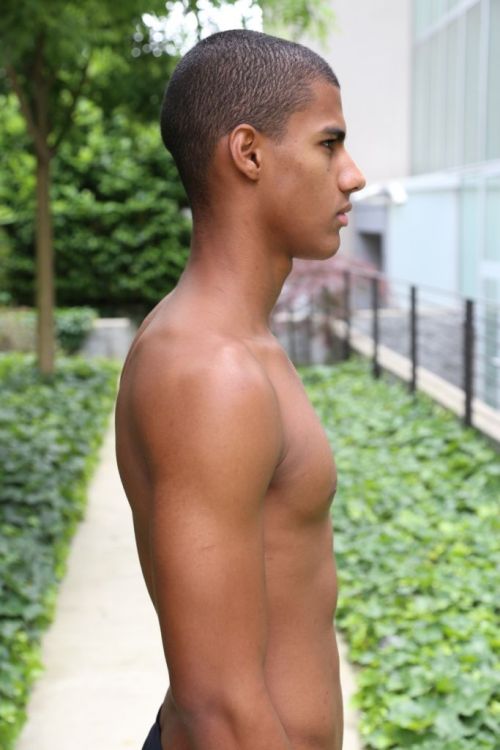 black-boys:  Vitor Melo at Elite Milano 