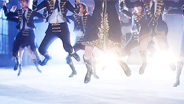 akb48love:   SNH48 (Team N2) → Light Trajectory (光之轨迹)