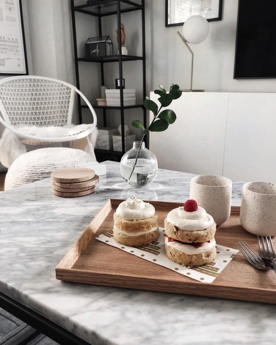 Via**https://web.stagram.com/homeyohmy